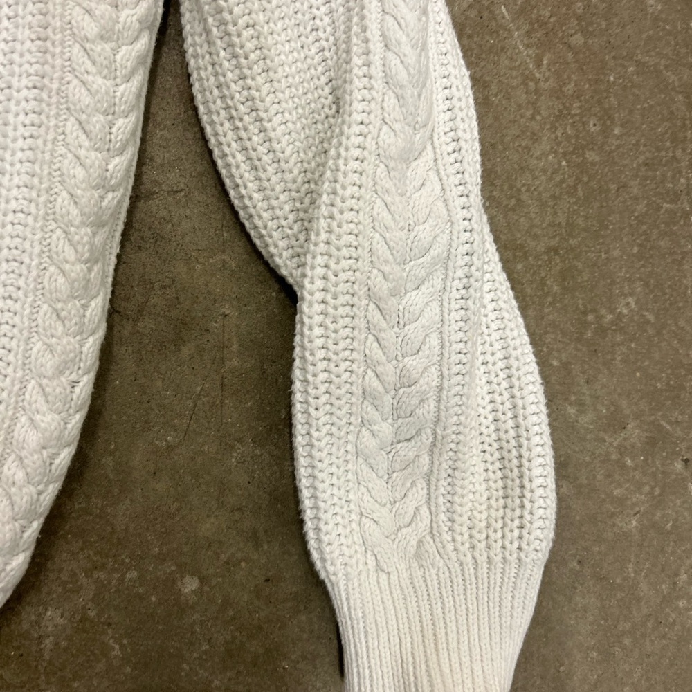 Merona made in england chunky cableknit
Fishermen corton Sweater - Picture 3 of 6